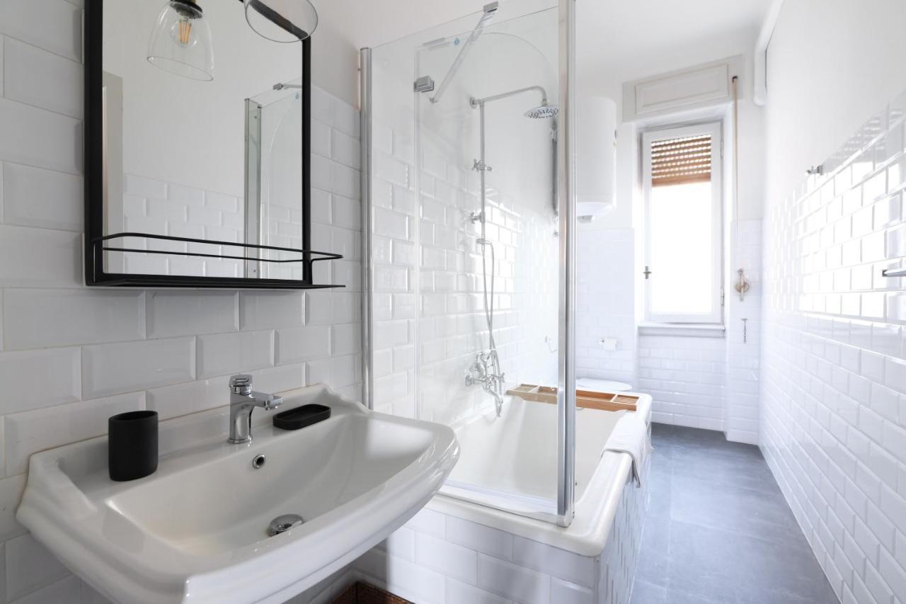 Adelaide Elegant Apartments Milano Eksteriør bilde