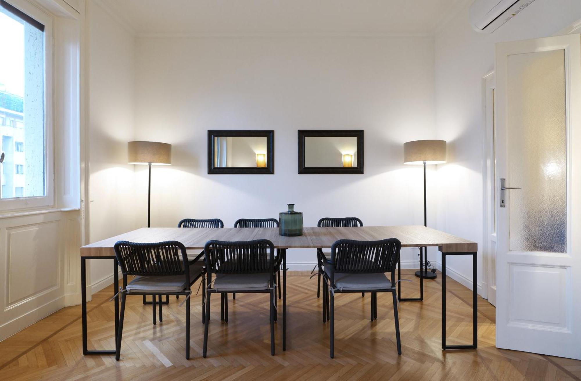 Adelaide Elegant Apartments Milano Eksteriør bilde
